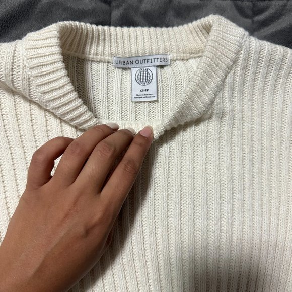 NEW Urban Outfitters Big Sur Cream Cropped Ribbed Long Sleeve Crew Sweater XS - Picture 4 of 7